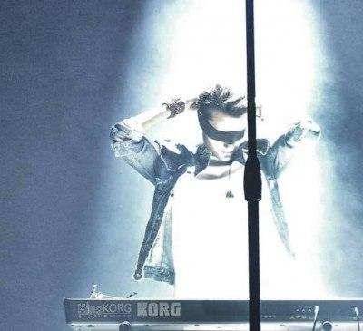 دانلود آهنگ مهدی احمدوند دوست دارم